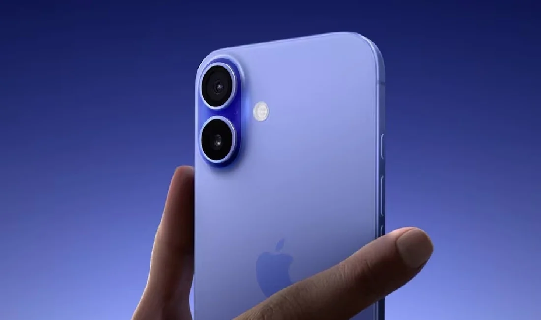 नाबालिग ने घर से चुराए 4.5 लाख! बेस्ट फ्रेंड को दिलाया iPhone 16, जमकर की पार्टी